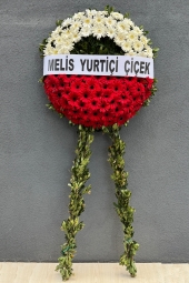 Mevsim Çiçeklerinden Hazırlanmış Cenaze Merasim Çelengi